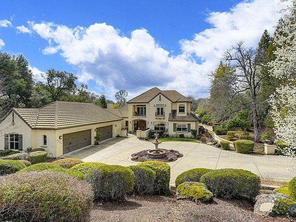 3rd image of 9780 Wexford Cir