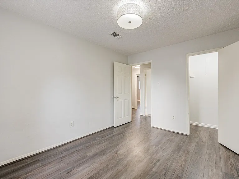 16603 Kieth Harrow Blvd — Photo 36