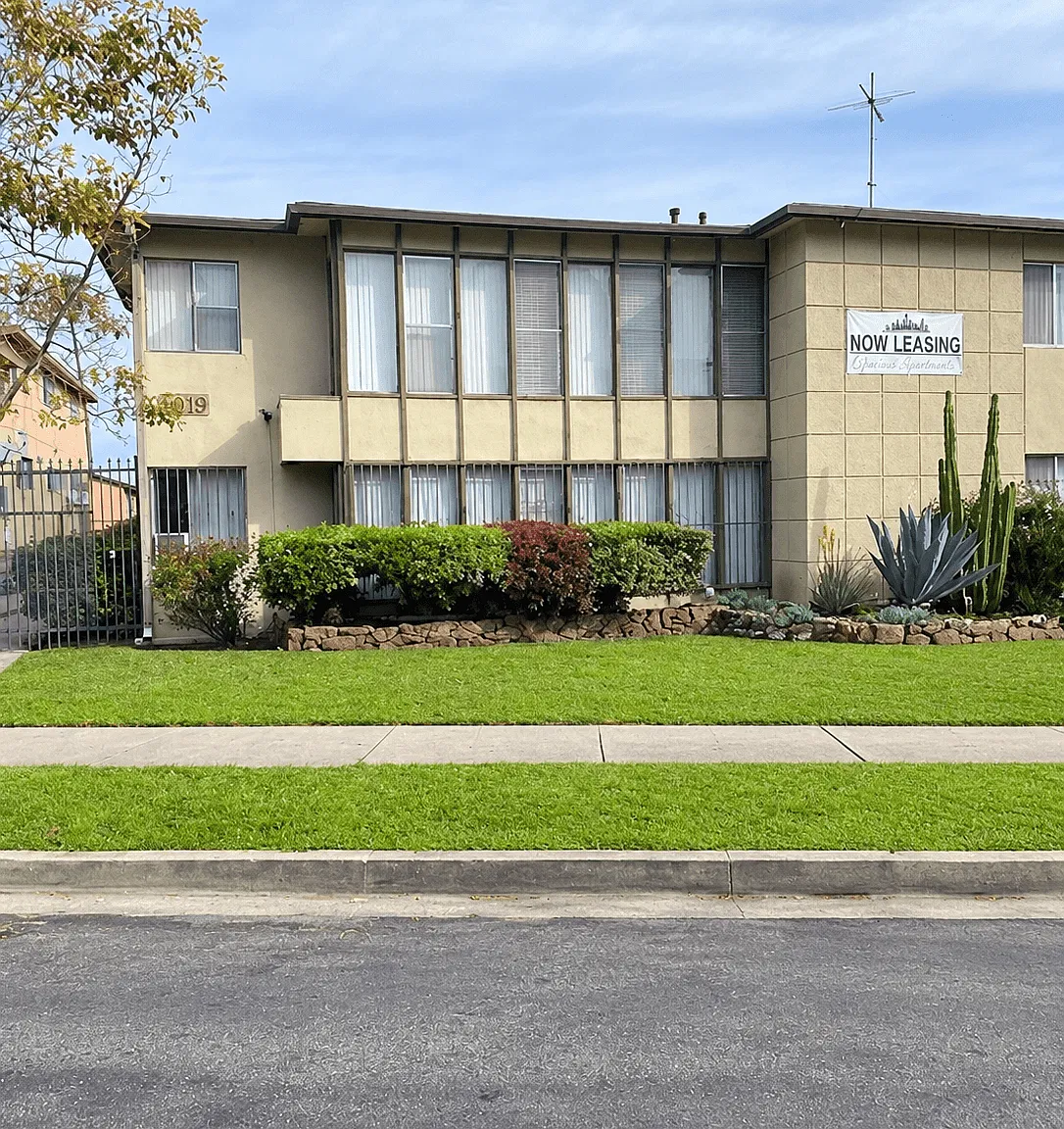 5019 August St. (Augolet, LLC) — Photo 1