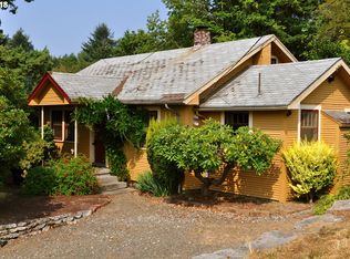 6235 SW Canyon Ct, Portland, OR 97221