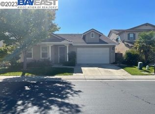 2140 Ranch View Dr, Rocklin, CA 95765