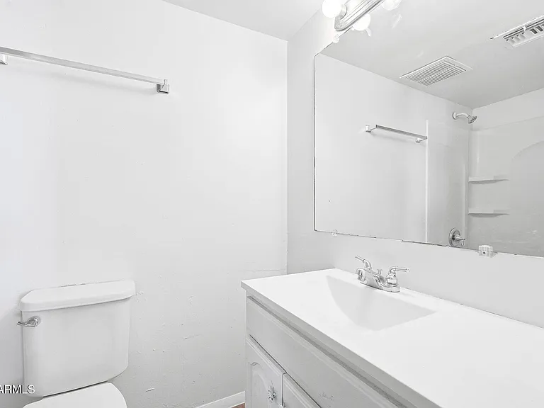 2150 W Missouri Ave #213 — Photo 21