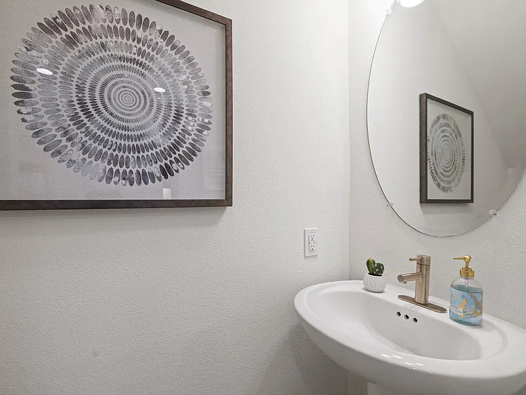 2508 Simond Ave #C — Photo 19