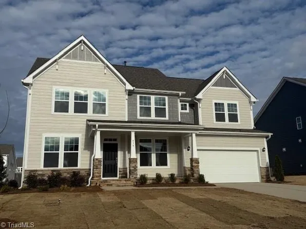 439 Parklane Dr, Gibsonville, NC 27249