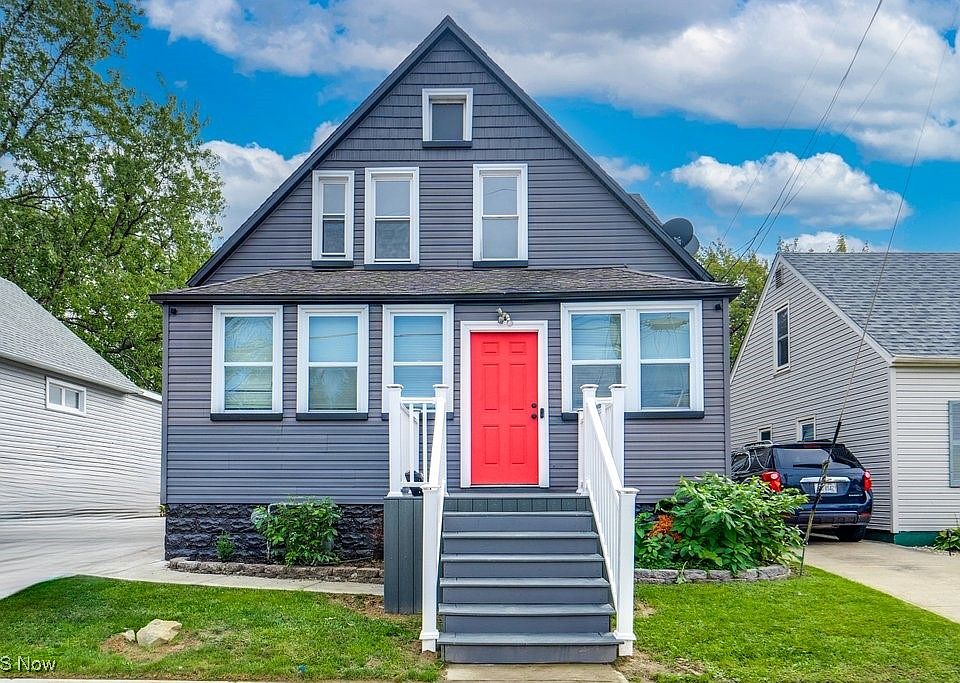 1st image of 13403 Carrington Ave