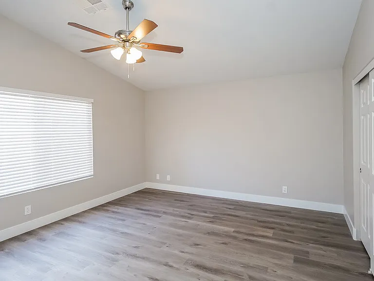 9412 Morehouse Pl — Photo 11