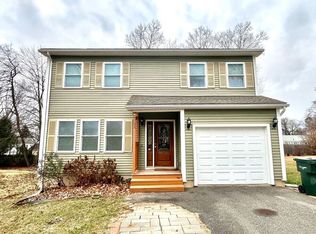 44 Ashland Ave, Springfield, MA 01119