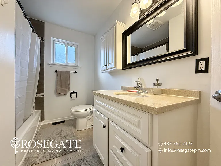 7 Gemshaw Cres #1 — Photo 18