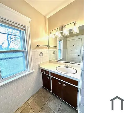 3 bed, $1,395 — Photo 4