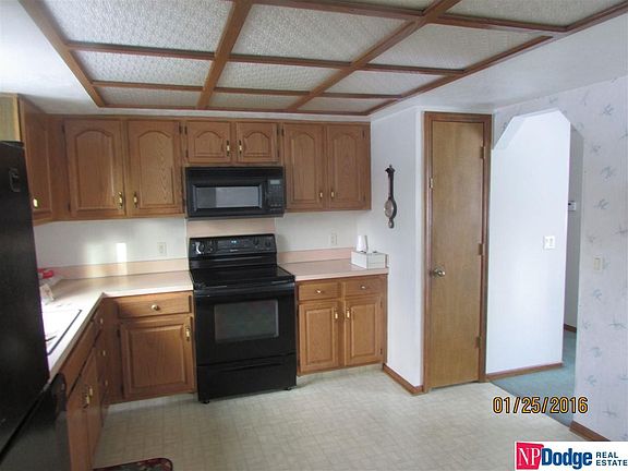 4th image of 5028 S 162nd St