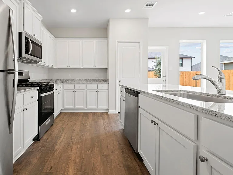 23127 Glory Orchid Dr — Photo 6