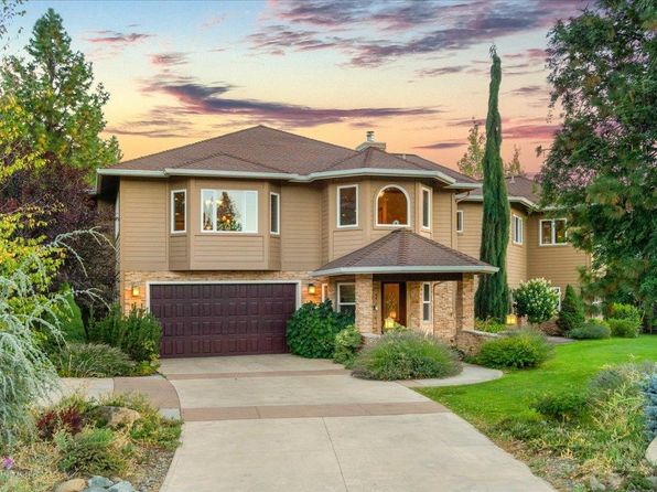 852 Deas Way, Mount Shasta, CA 96067