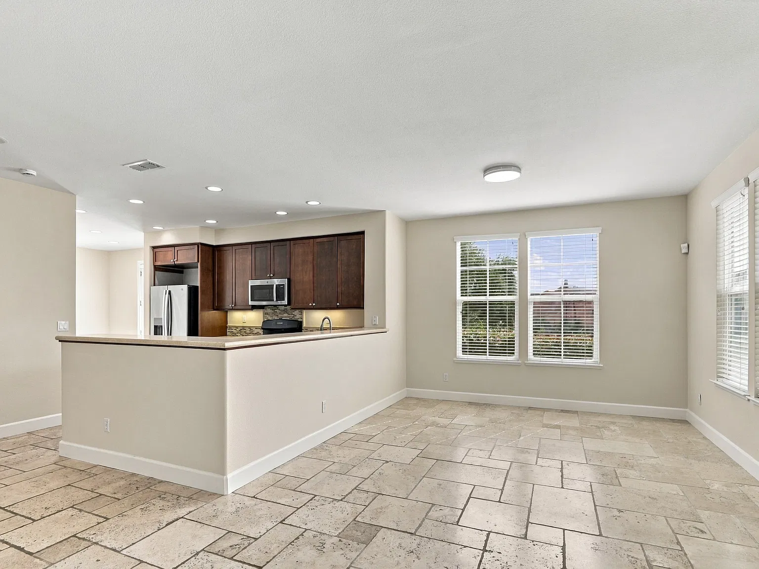 297 Ascente Commons — Photo 4