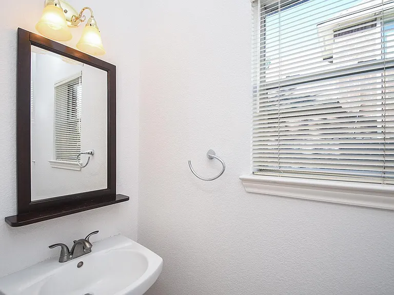 4323 Magnolia Ln — Photo 33
