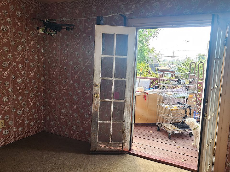 2nd image of 1189 El Rey Ave #A