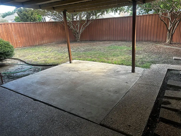 1412 Brookside Dr — Photo 23