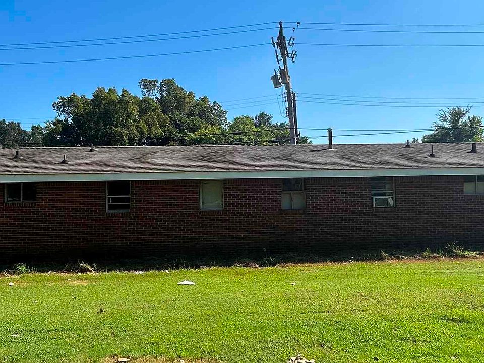1st image of 564 E Waldorf Ave