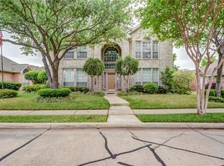 2802 Roughleaf Ln, Rowlett, TX 75089