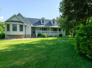 2704 Stone House Rd, Caldwell, WV 24925