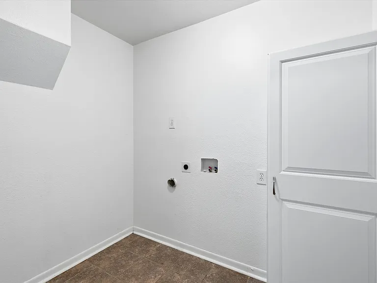 235 FM 407 W — Photo 6
