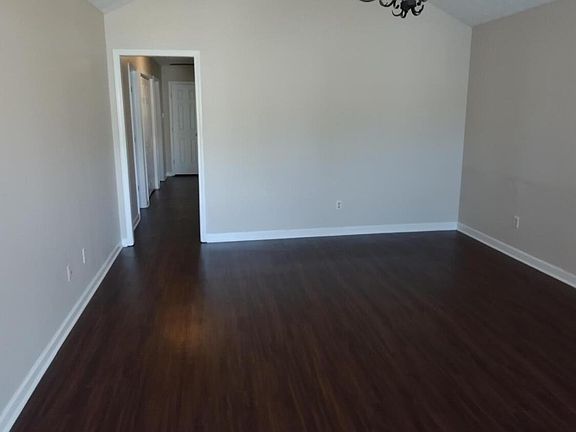 2nd image of 726 Morgan Hills Dr