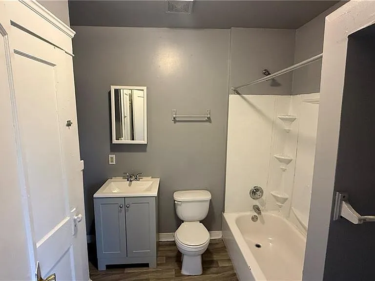 1187 Addison Rd #4 — Photo 15