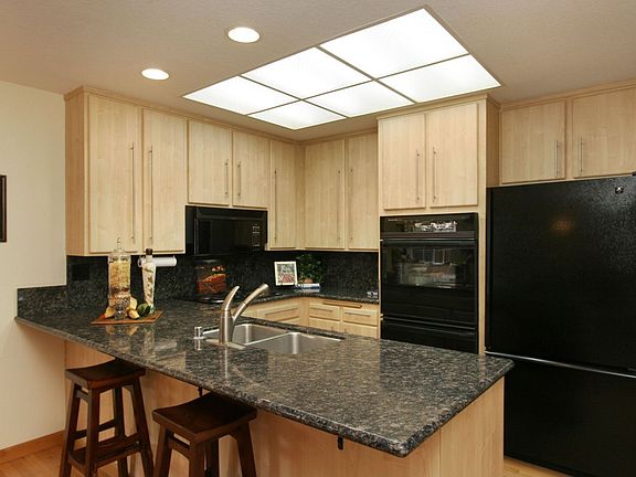 Gourmet Kitchen ... Extras