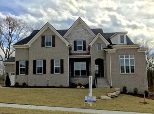 291 Burberry Glen Blvd, Nolensville, TN 37135