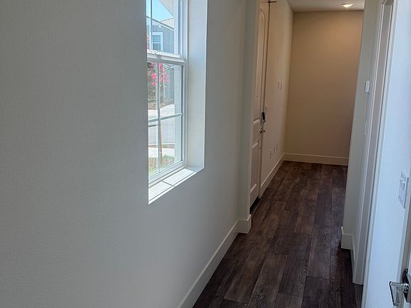 3rd image of 5823 Placer Dr Unit 2