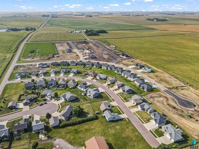 906 Sunset St, Valley Springs, SD, 57068