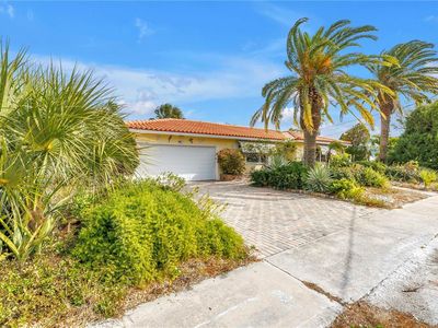 8175 Gulf Blvd, Saint Pete Beach, FL, 33706