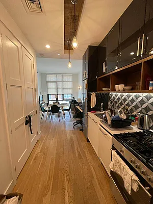 Rented by AYM NYC LLC | media 1