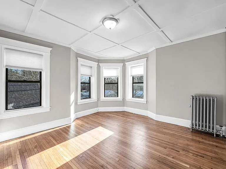 92 Woodside Terrace — Photo 15