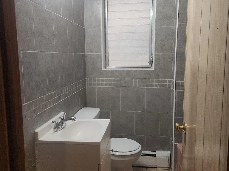 115 W Railroad St — Photo 15