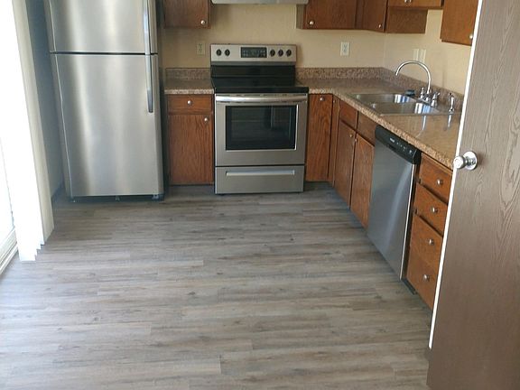 2nd image of 250 Shoshone Ave APT 2
