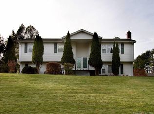 925 Monroe Tpke, Monroe, CT 06468