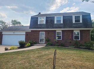 1986 El Camino Dr, Xenia, OH 45385