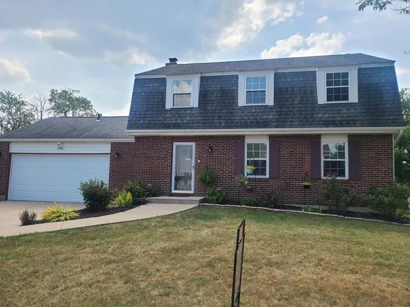 1986 El Camino Dr, Xenia, OH 45385