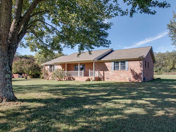 3rd image of 1120 Kingwood Ln