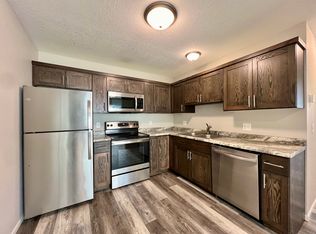 549 Lemon St N APT 3, Hudson, WI 54016