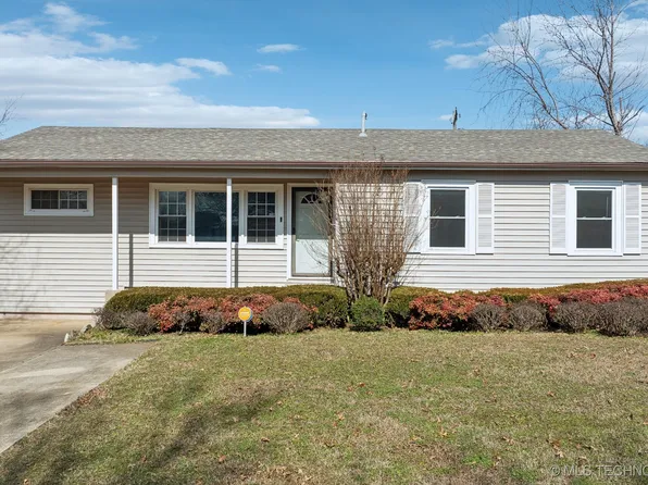 1919 W 47th St, Tulsa, OK 74107