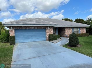 7046 NW 40th Ct, Coral Springs, FL 33065