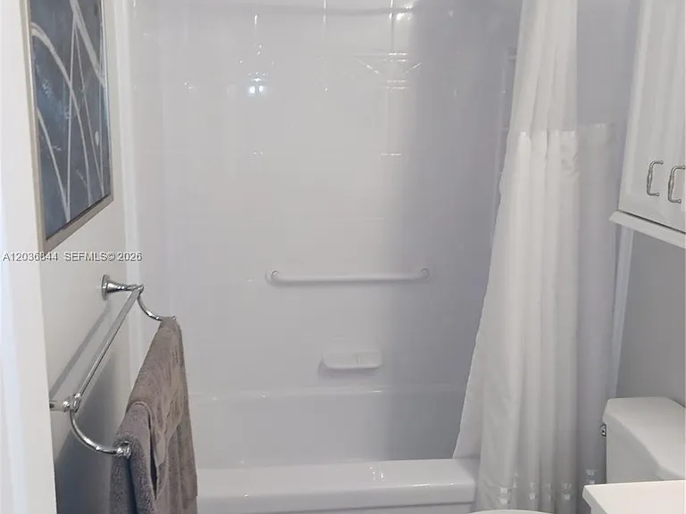 400 Golden Isles Dr #55 — Photo 19