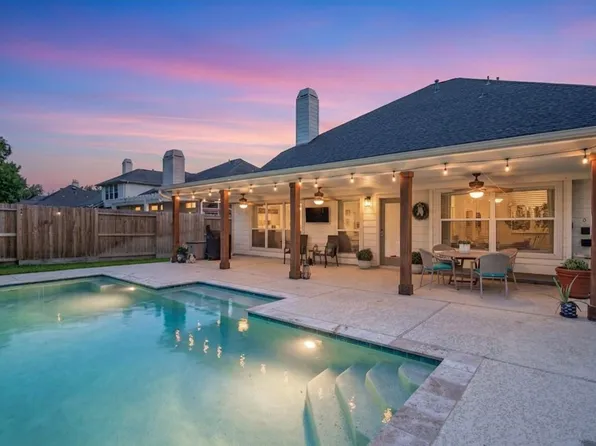 17718 Wind Mist Ln, Cypress, TX 77433