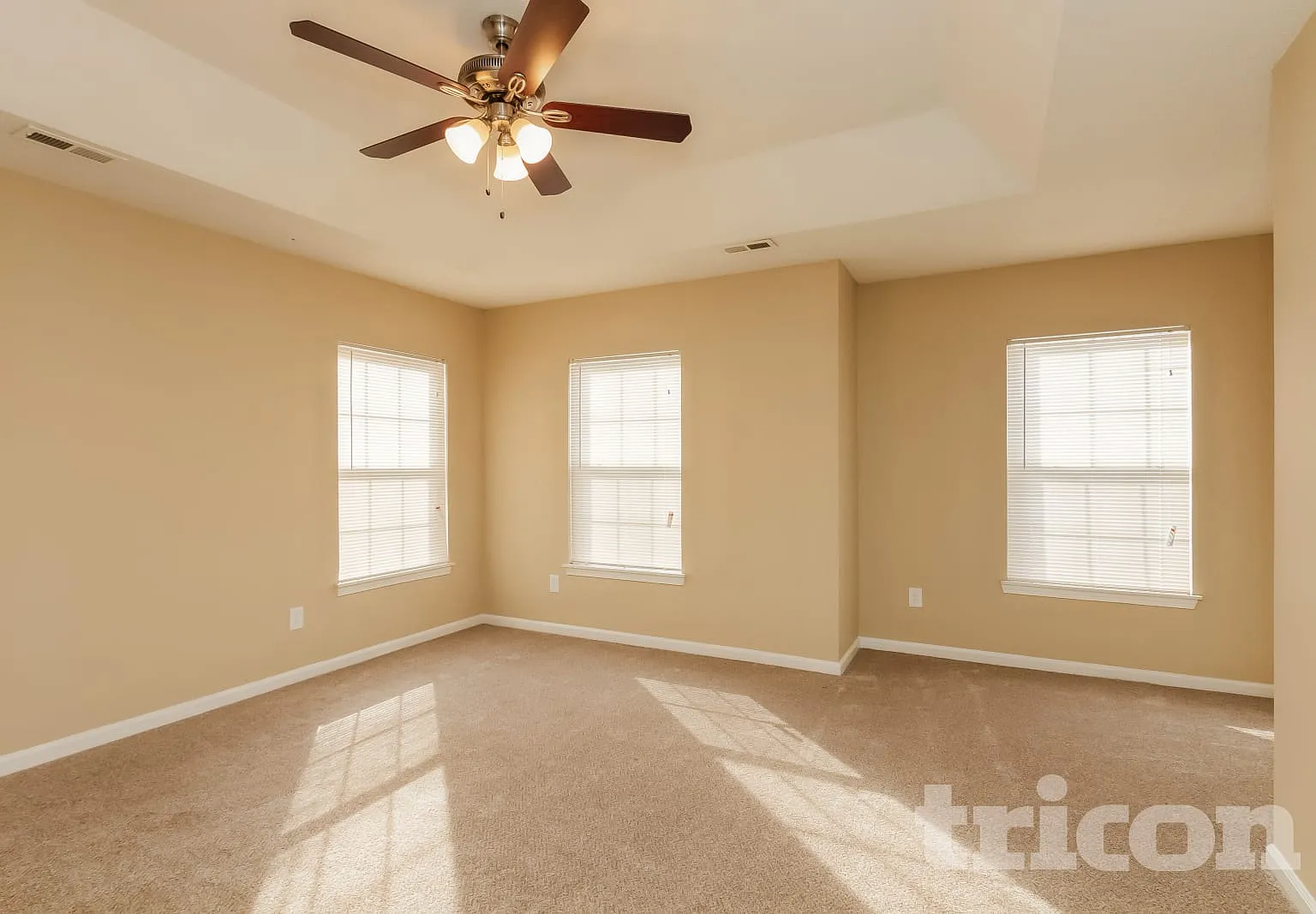 9205 Rotherham Lane Charlotte NC — Photo 3