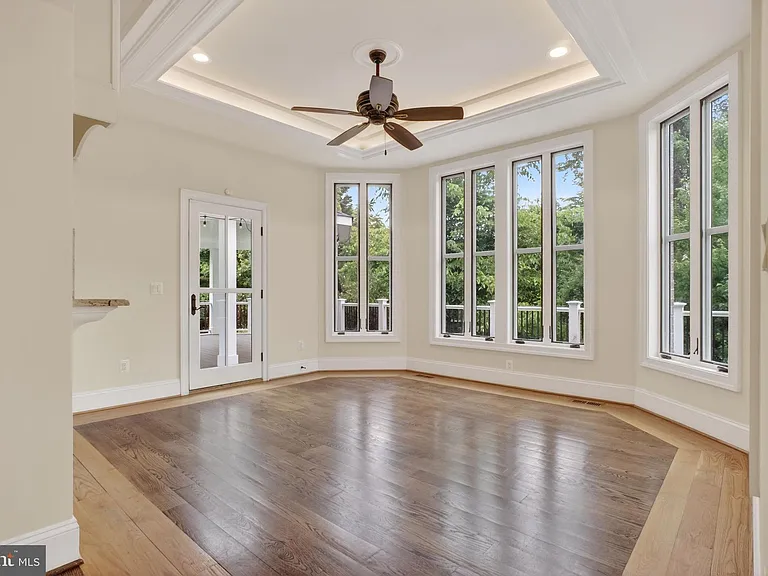 7112 Georgetown Pike — Photo 11