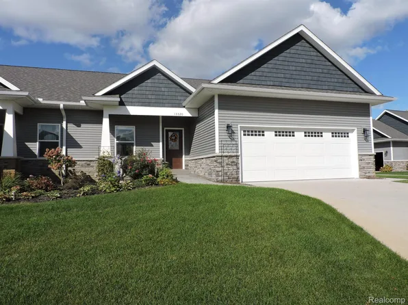13320 Julie Anne Ct, Fenton, MI 48430