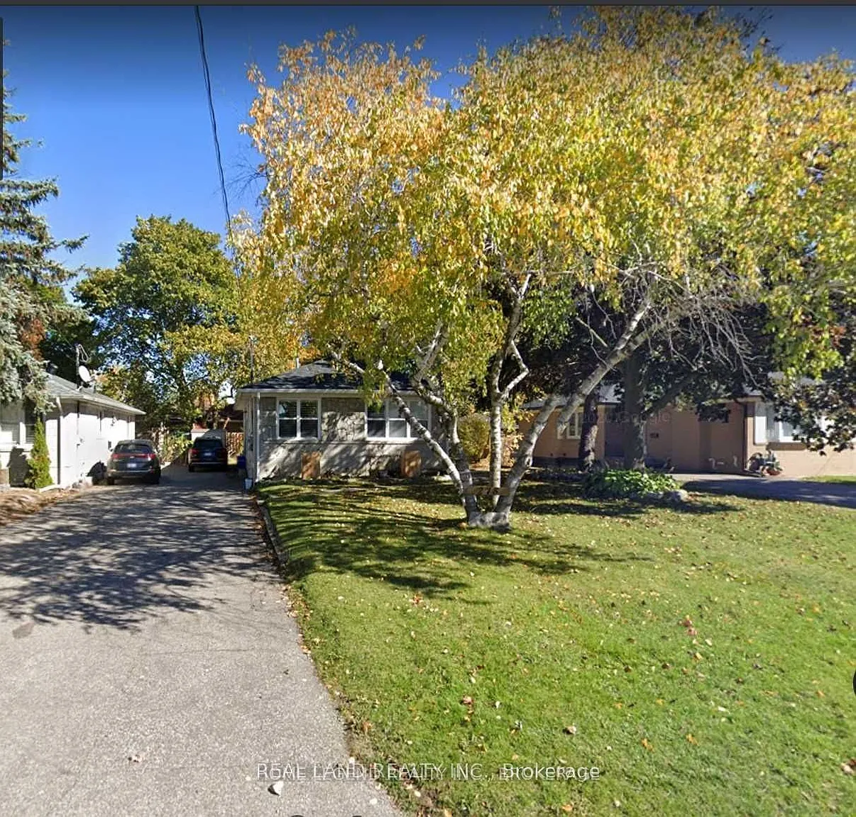 275 Essex Ave #Basement photo 1