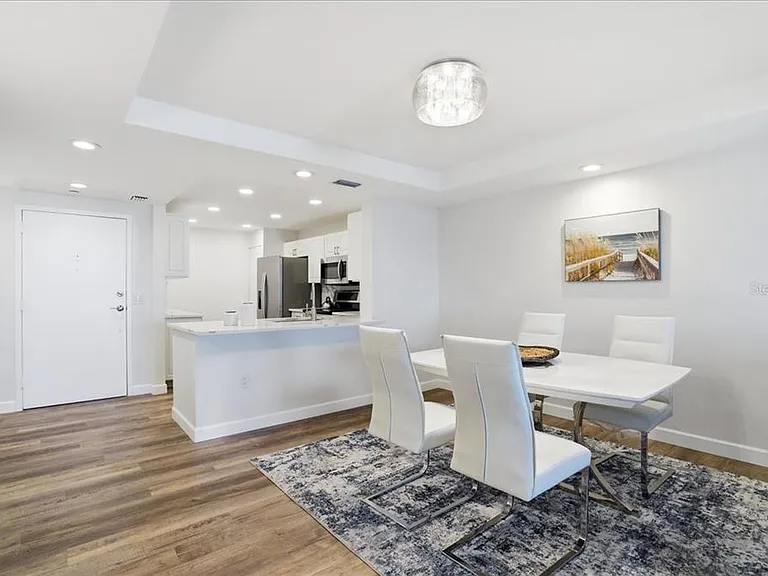 7300 Sun Island Dr S #905 — Photo 10