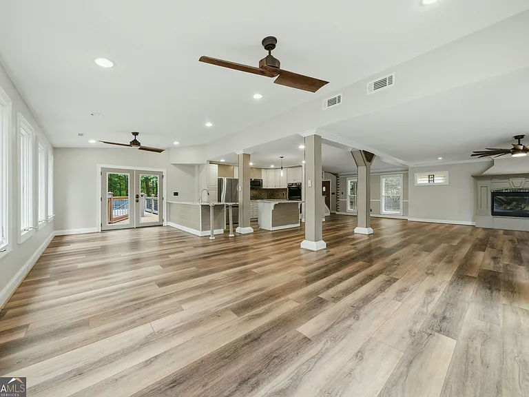 250 Aspen Way — Photo 24